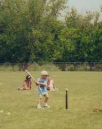 Scott takes a swing